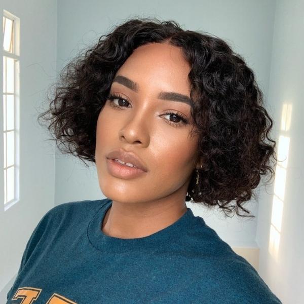 Special Sale | 4x4 Closure Glueless Short Curly Wig With Curtain Bangs | Face-Framing & Pre-plucked